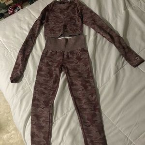 Gymshark tops and bottom both Xs.